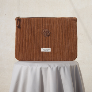 Elara Golden Brown
