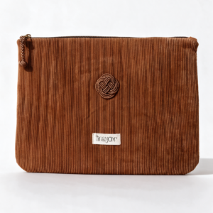 Elara Golden Brown